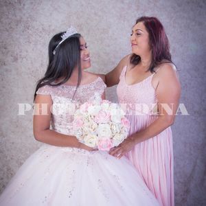 Meet your Posher, Imelda